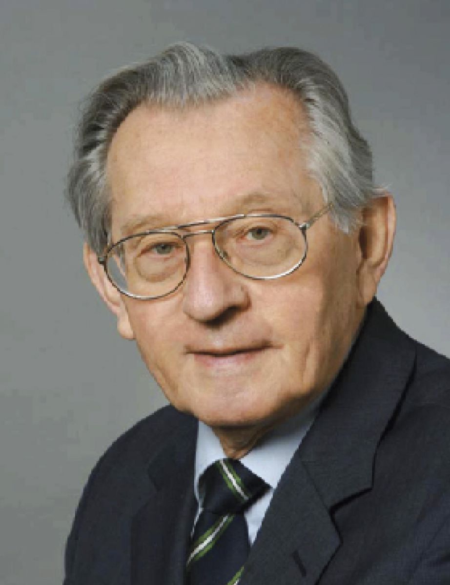 Dr. jur. F. Joachim Jagow 